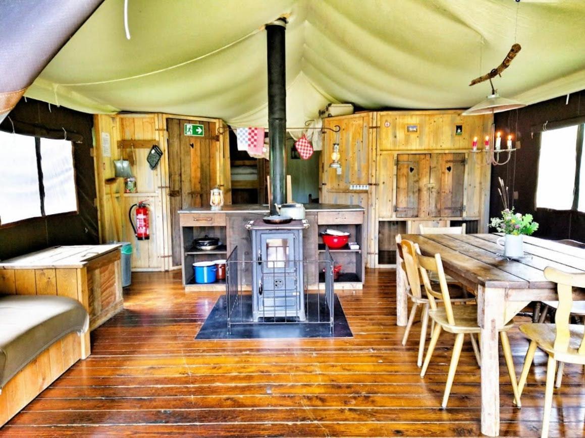 Glamping-Paradies Am Dengler Hof Hohenberg an der Eger Exteriör bild